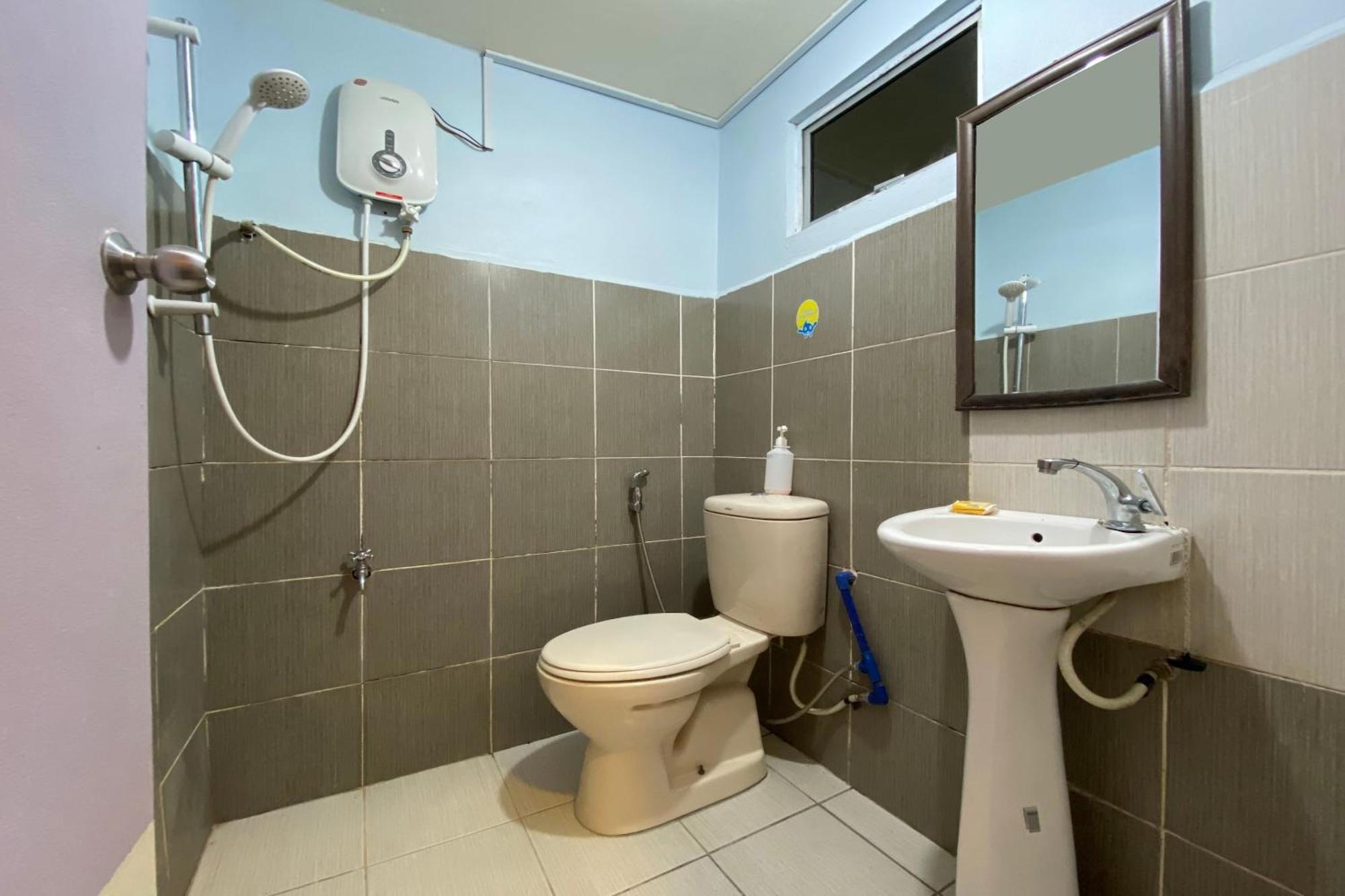 ראנאו Oyo Home 90285 Pogimpaan Homestay מראה חיצוני תמונה